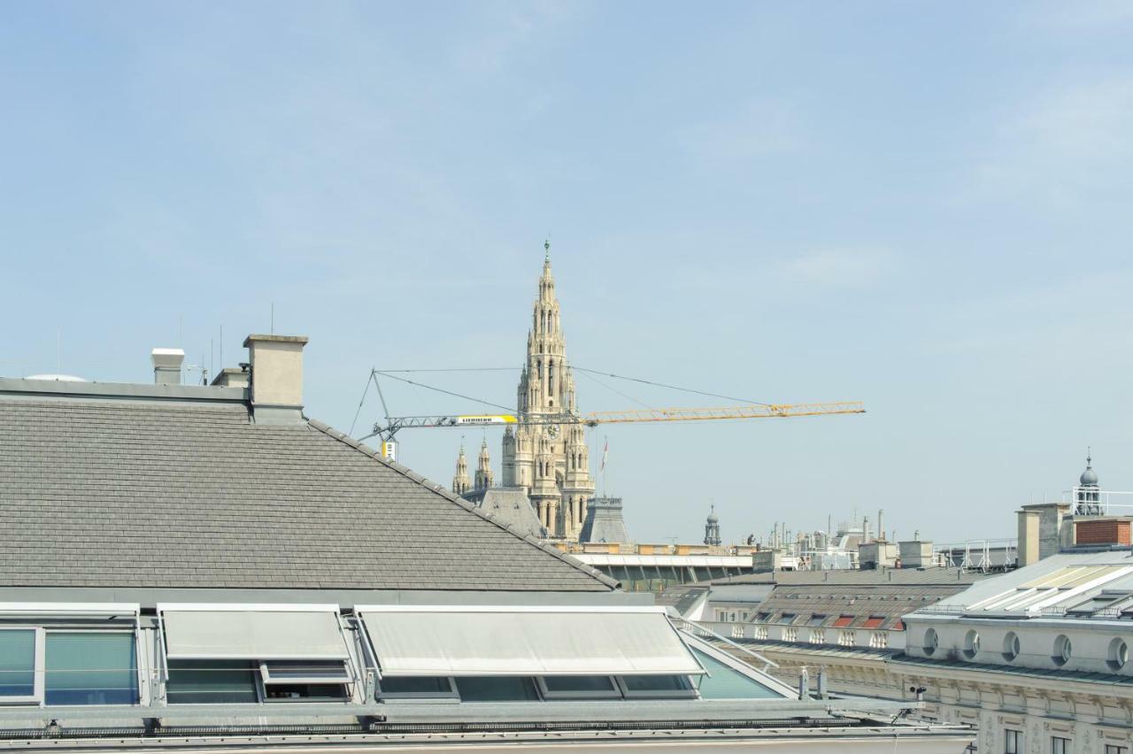 Central Living Apartments - Rathaus Вена Экстерьер фото